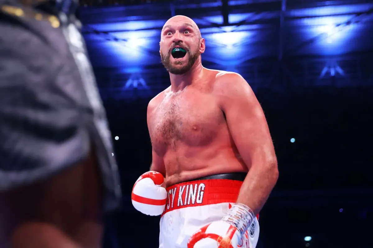 Fury dřel s kládou na poli. Takhle ladí formu na comeback