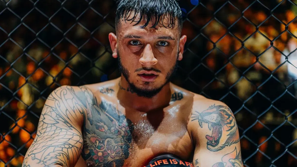 Hvězdný Sivák je pod velkým tlakem, zní z organizace. Pokud selže, přijde o titul