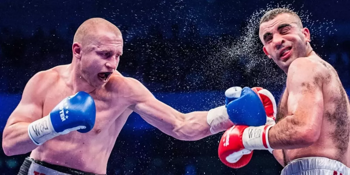 Legendární boxer Lukáš Konečný v netradiční exhibici 1 vs 3