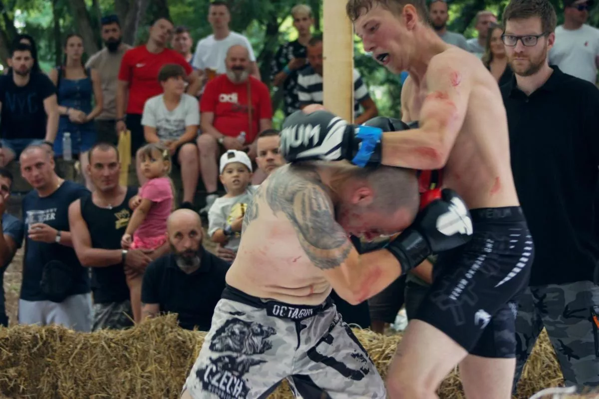 Nadšení, divokost a touha vyhrát. Fighteři ukázali, že mají chuť se porvat
