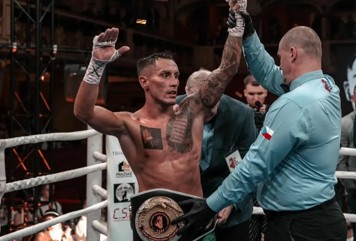 Neporažený český boxer stoupá světovým žebříčkem. Divočák zklidnil hlavu