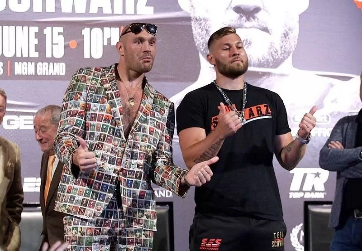 Těžká váha ulovena. Němec prohrál jen se slavným Furym, teď bude boxovat v Ústí