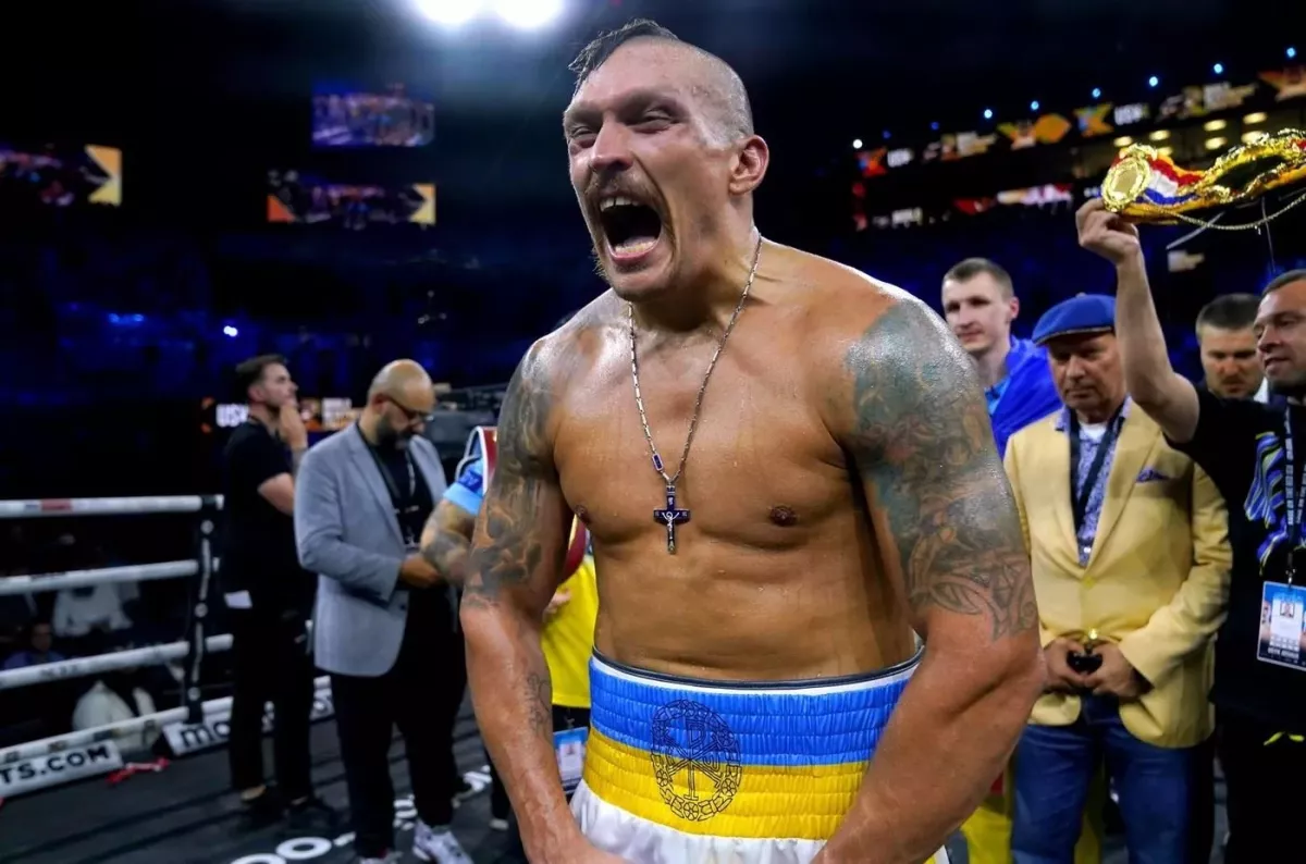 Usyk sundal rukavice. Před bitvou s Furym ukázal nevídaný kousek