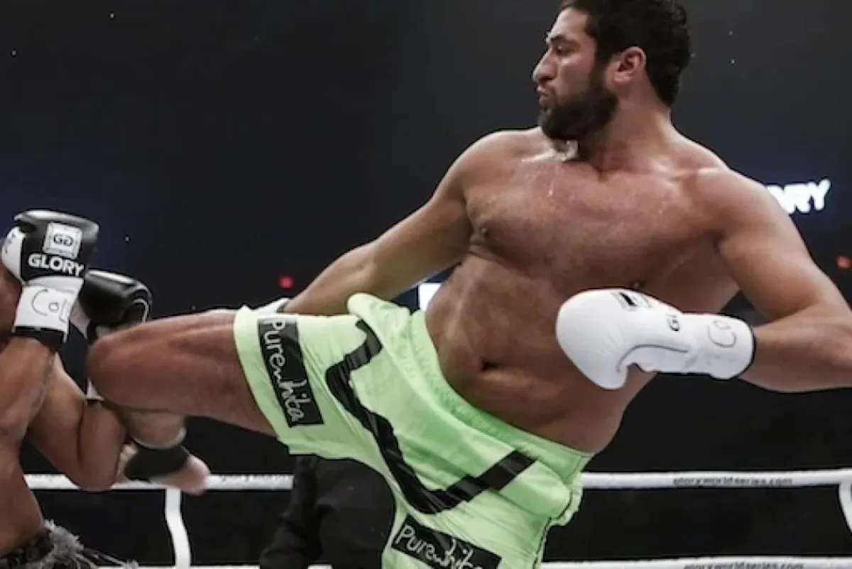 Z ringu na 4 roky do vězení. Dvoumetrový obr byl odsouzen za únos